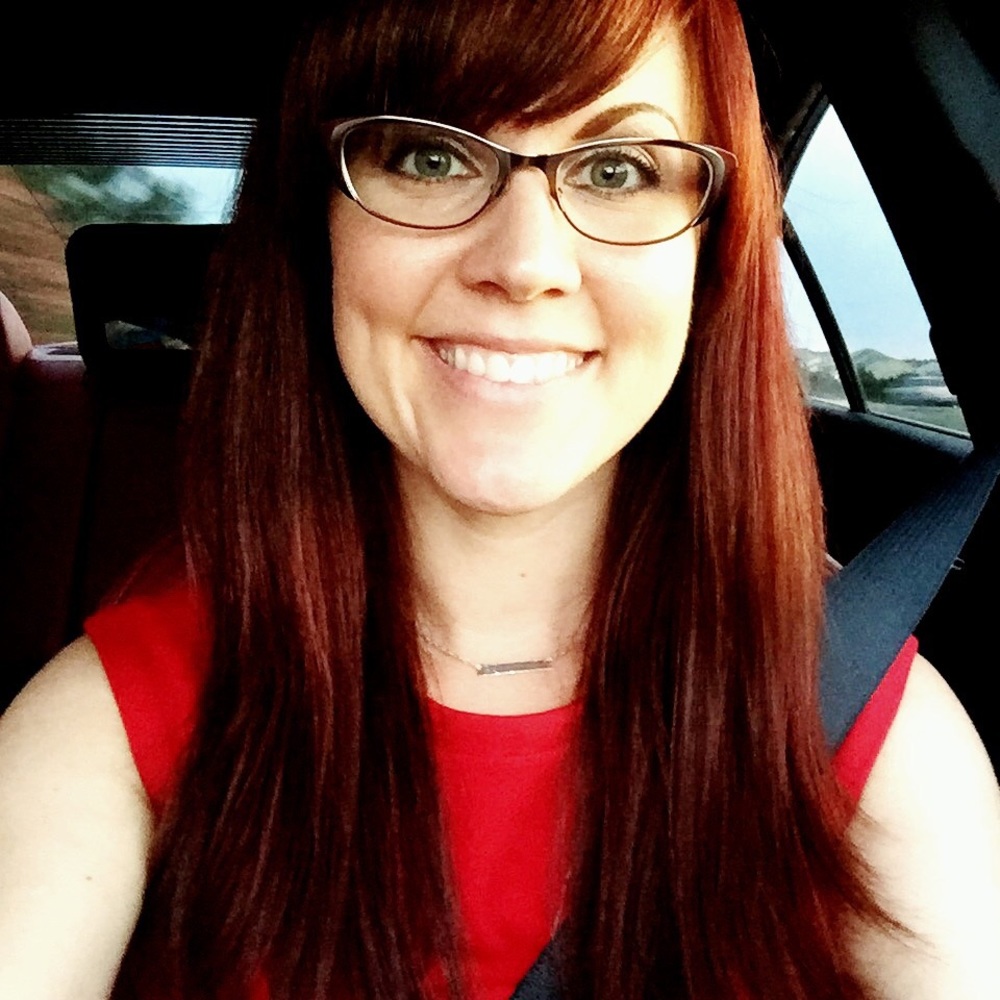 Meet your Posher, Alexis